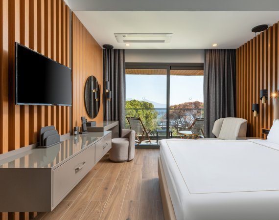 Junior Suite Deniz Manzaralı